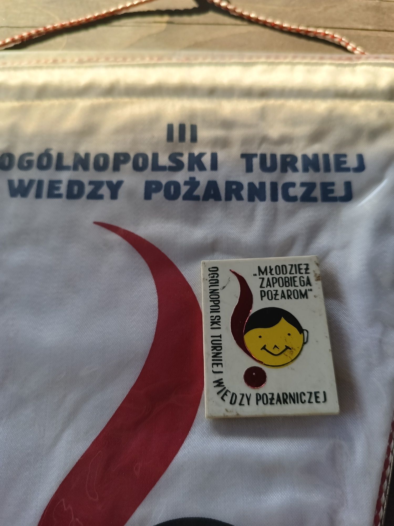 PRL proporczyki okolicznościowe kolekcjonerskie 16 sztuk ZHP OSP PBRol