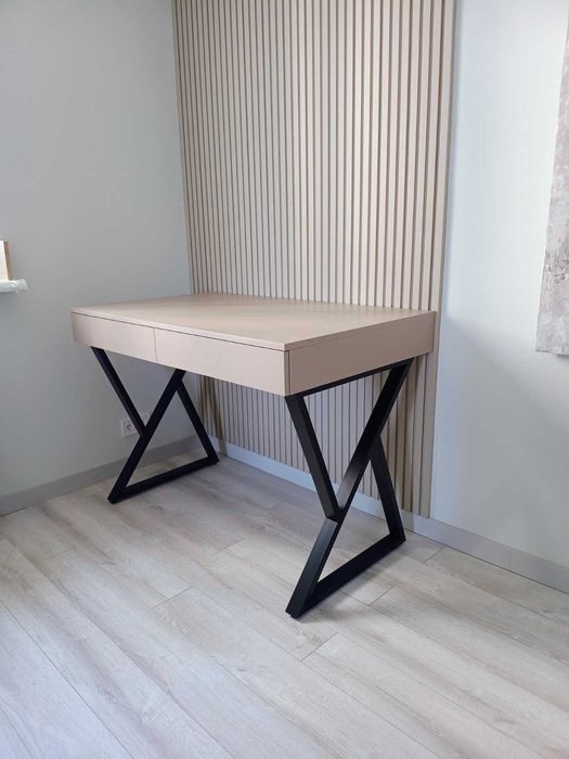 стол компьютерный