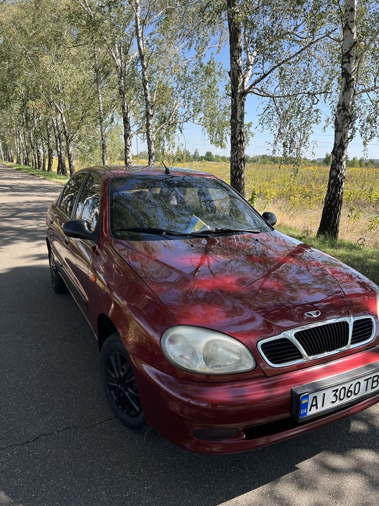 Daewoo Lanos.