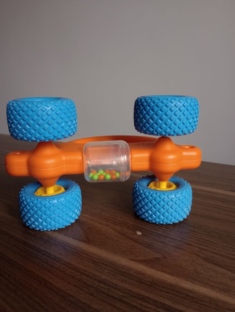 Auto, autko grzechotka firmy Wader, dobra jakość