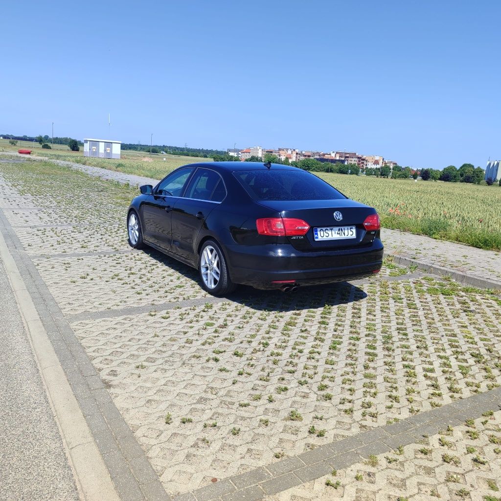 Volkswagen Jetta 2.0 TDI automat DSG