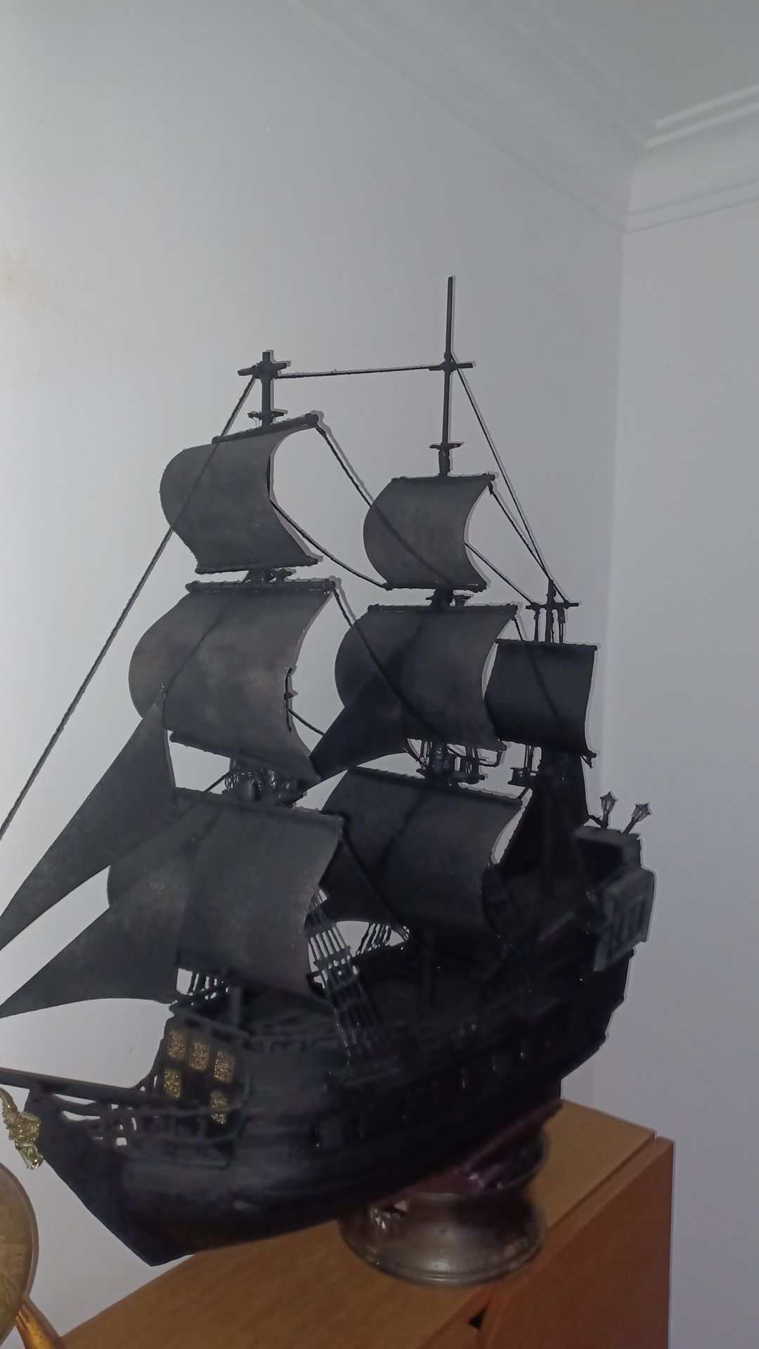 Galeao black pearl