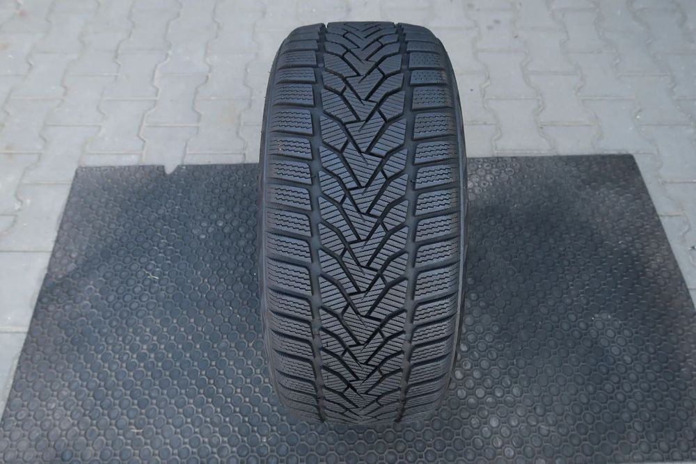 225/40r18 Uniroyal winter expert 225/40/18
