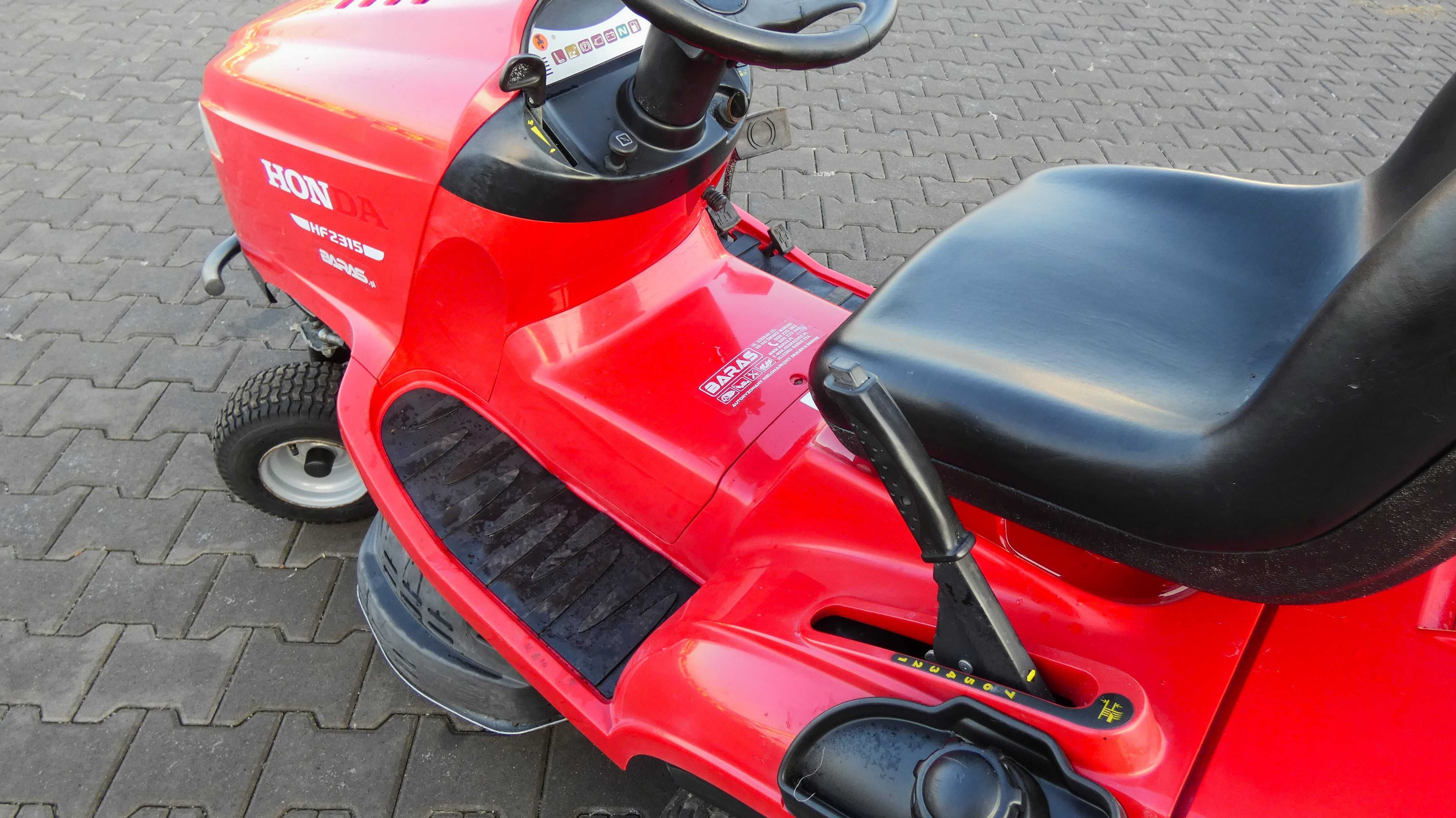 Traktorek kosiarka HONDA 2315 2 Cylindry (170102.5) - Baras