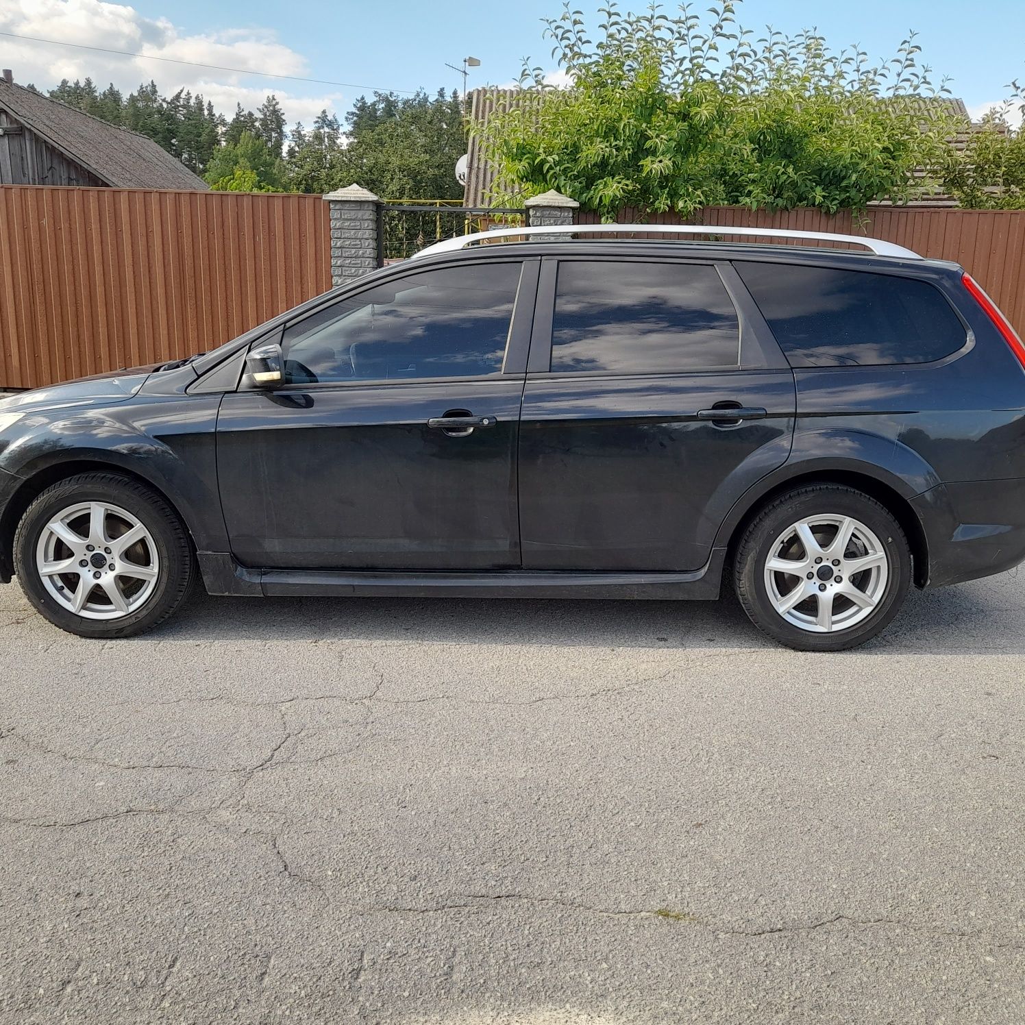 Ford-focus-2009-