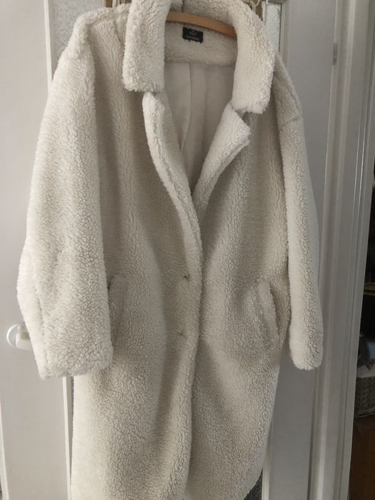 Futerko sztuczne XL biale