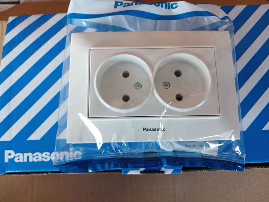 Розетка, вимикач, рамка Panasonic Arkedia Slim оптова ціна