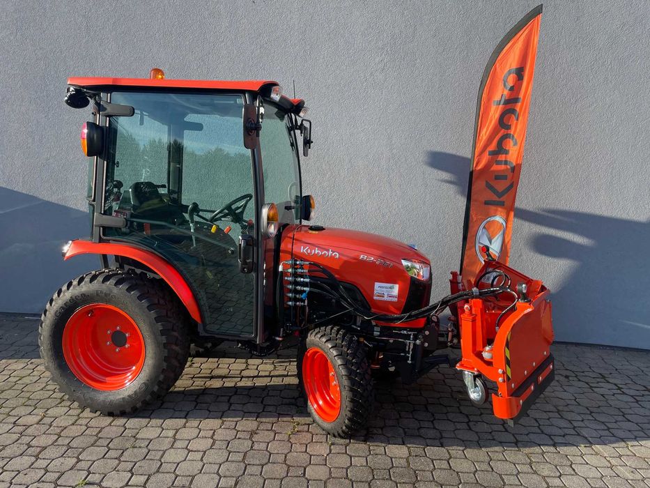 Ciągnik KUBOTA B2-261 HST oryginalna kabina 26KM GWARANCJA 5lat raty0%