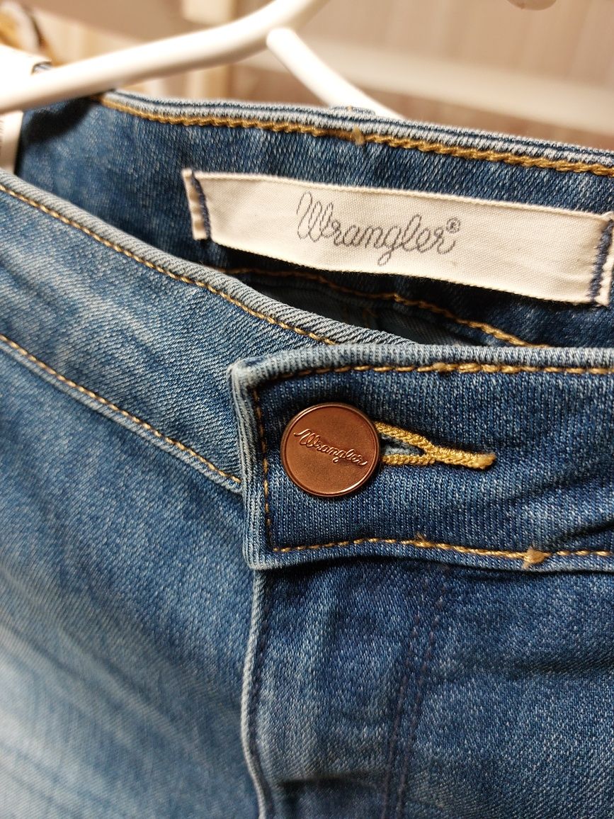 Джинсы Wrangler женские, новые