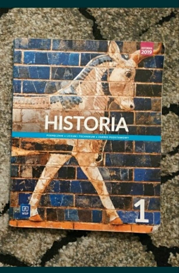 Podręcznik do historii liceum ogólnokształcącego i technikum.
