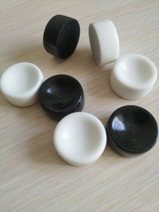 Фішки для нард з акрілового камня