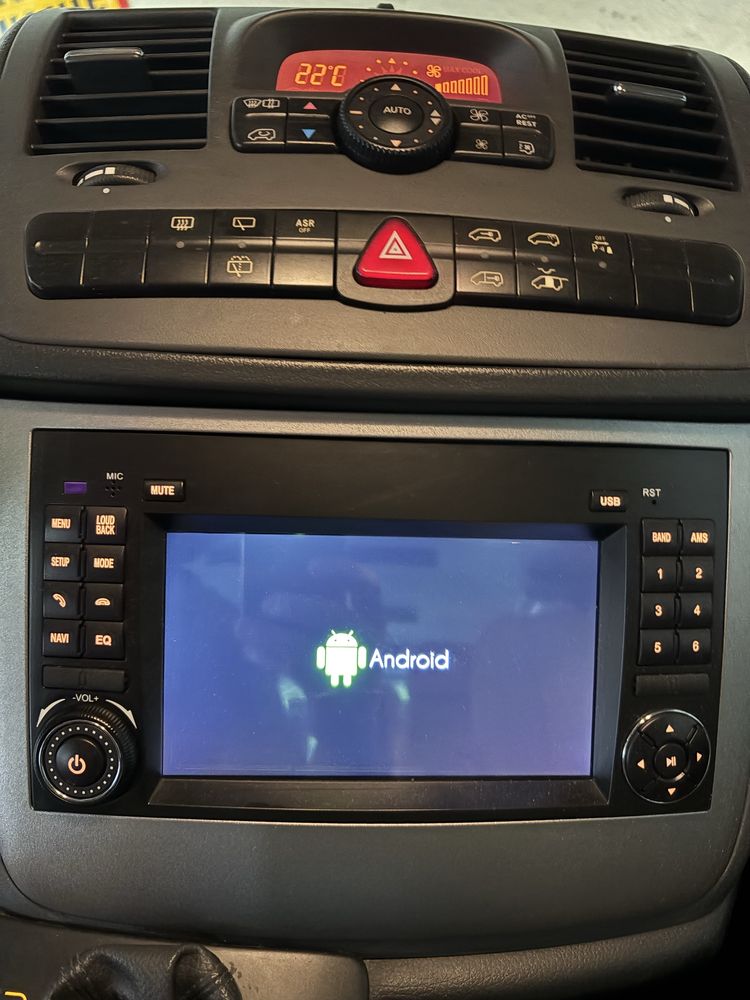 Android radio mercedes Vito / Viano W639