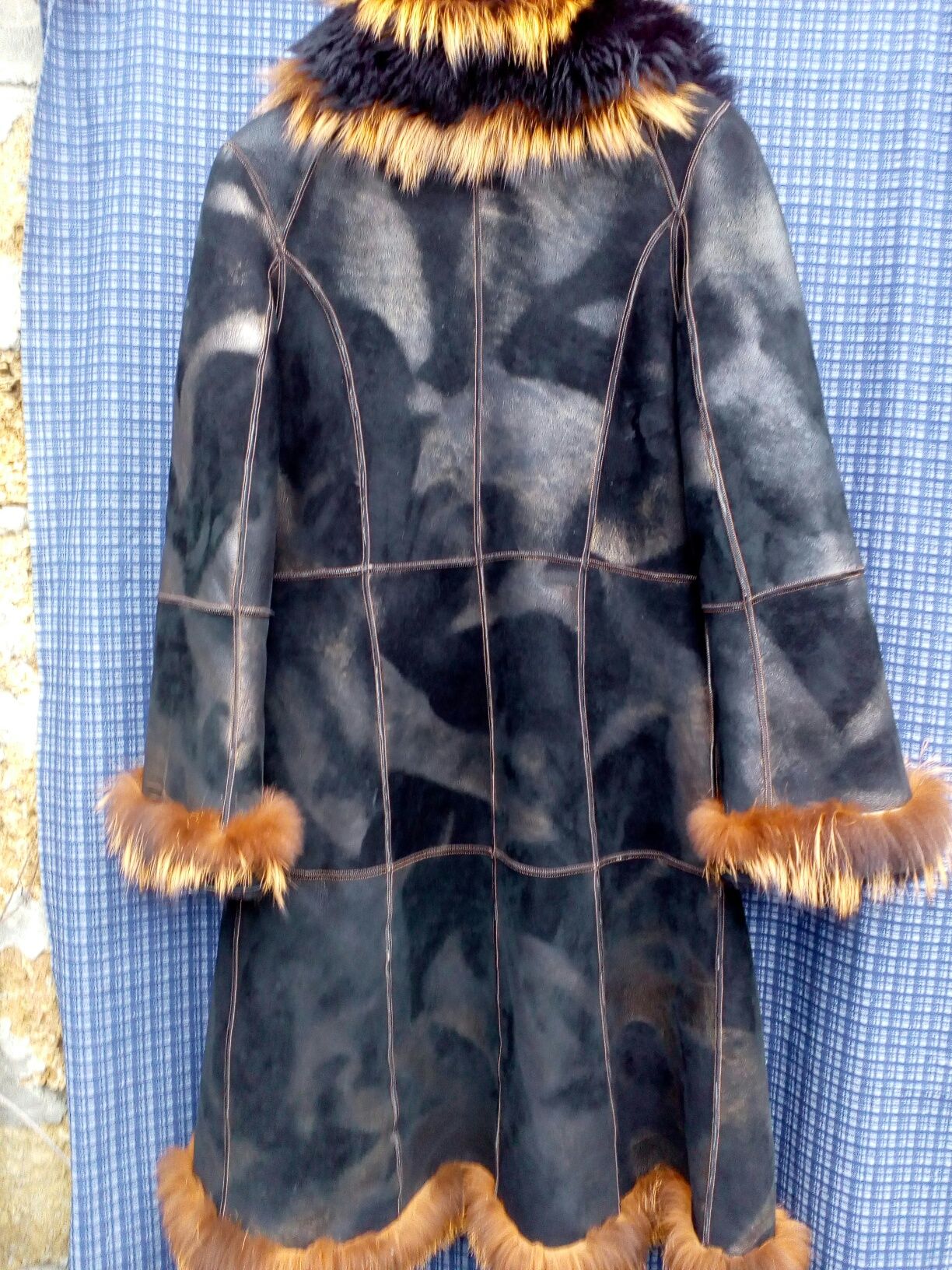 Фирменное  кожаное пальто  дублёнка  CARLOS Италия