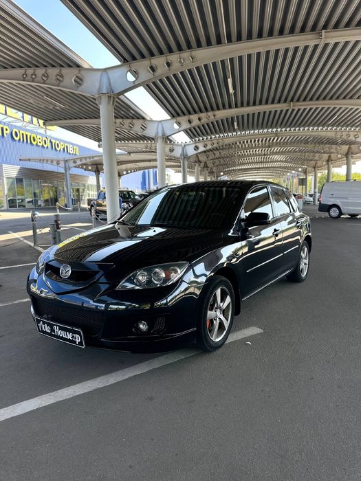 Продам Mazda 3 1.6