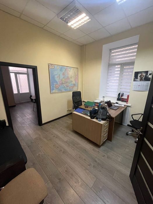 Здам 2 к.38 м.м.Університет,м.Вокзальна-8 хв.пішки