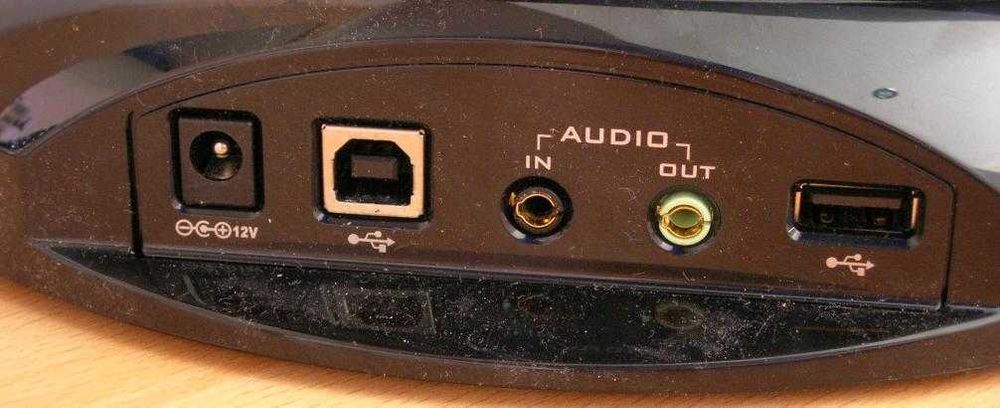 Монитор ViewSonic VX1945WM-3 (шнуры) со звуком, картридером, USB-хабом