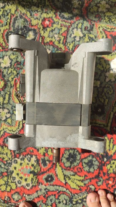 Продам двигатель для стиральной машинки