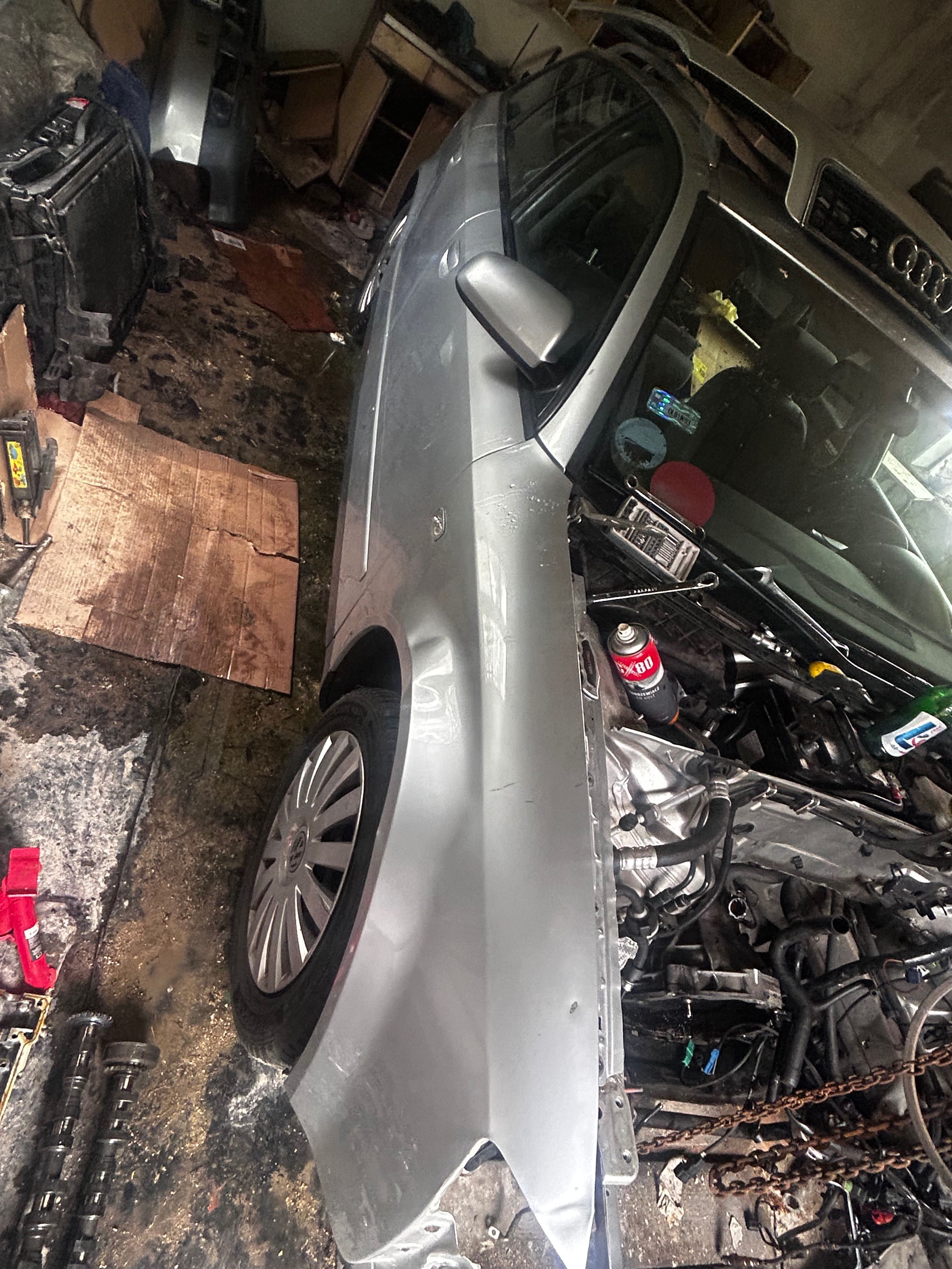 Audi a4 b6 w całości na części