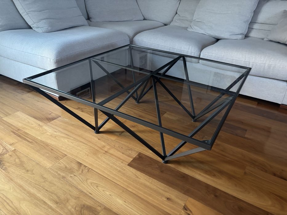 stolik kawowy nowoczesny design