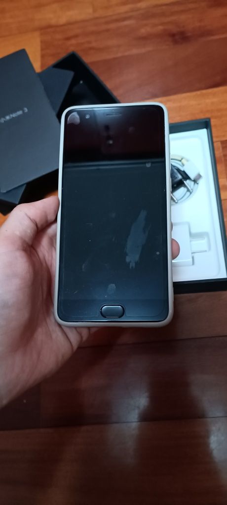 Xiaomi Mi Note 3