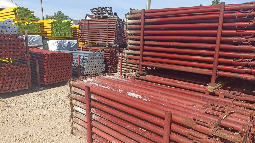 Stemple budowlane Podpory stropowe Podpora stalowa Szalunek stropowy