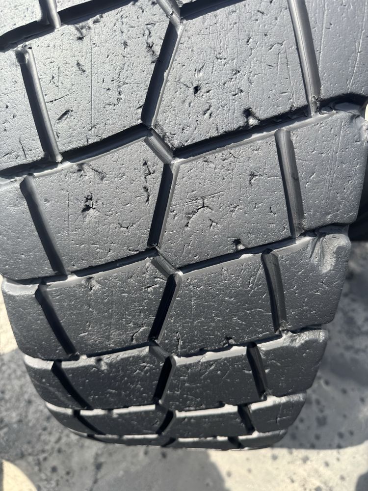 4 x 315/80r22.5 Continental