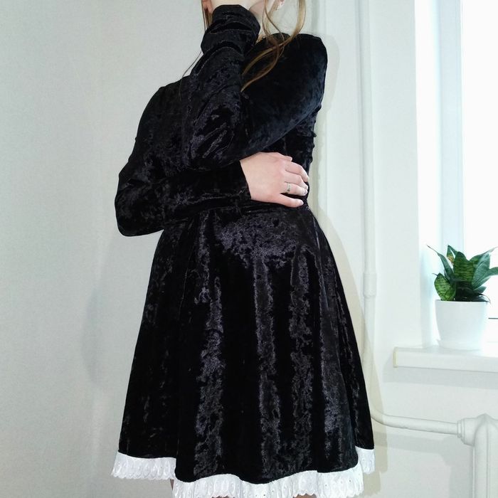 Бархатное платье