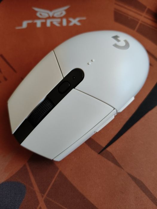 Logitech G304 lightspeed branco rato gaming (ou não)