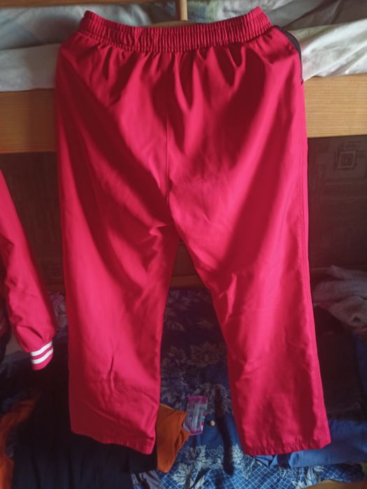 Спортивний дитячий костюм