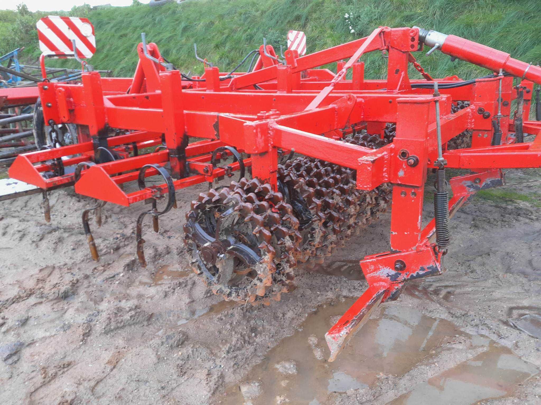 agregat uprawowy kompaktor kompaktowy dalbo  unia agro tom kongskilde