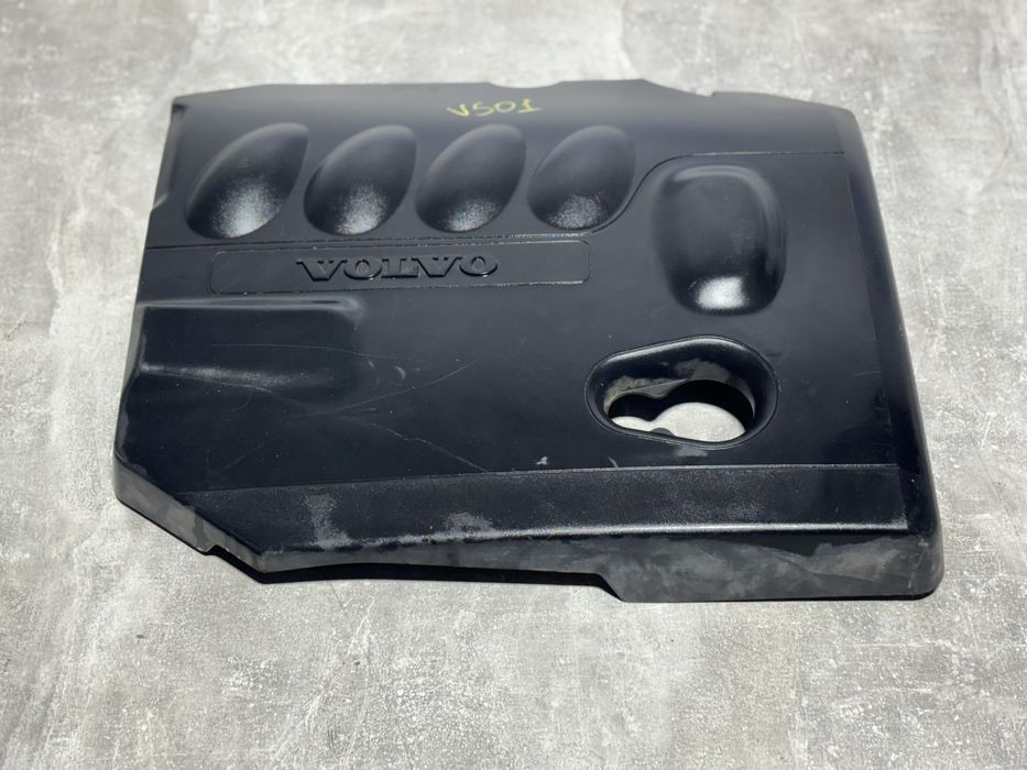 Декоративна Кришка Volvo V50 S40 Декоративная Мотора Вольво 2.0 дизель