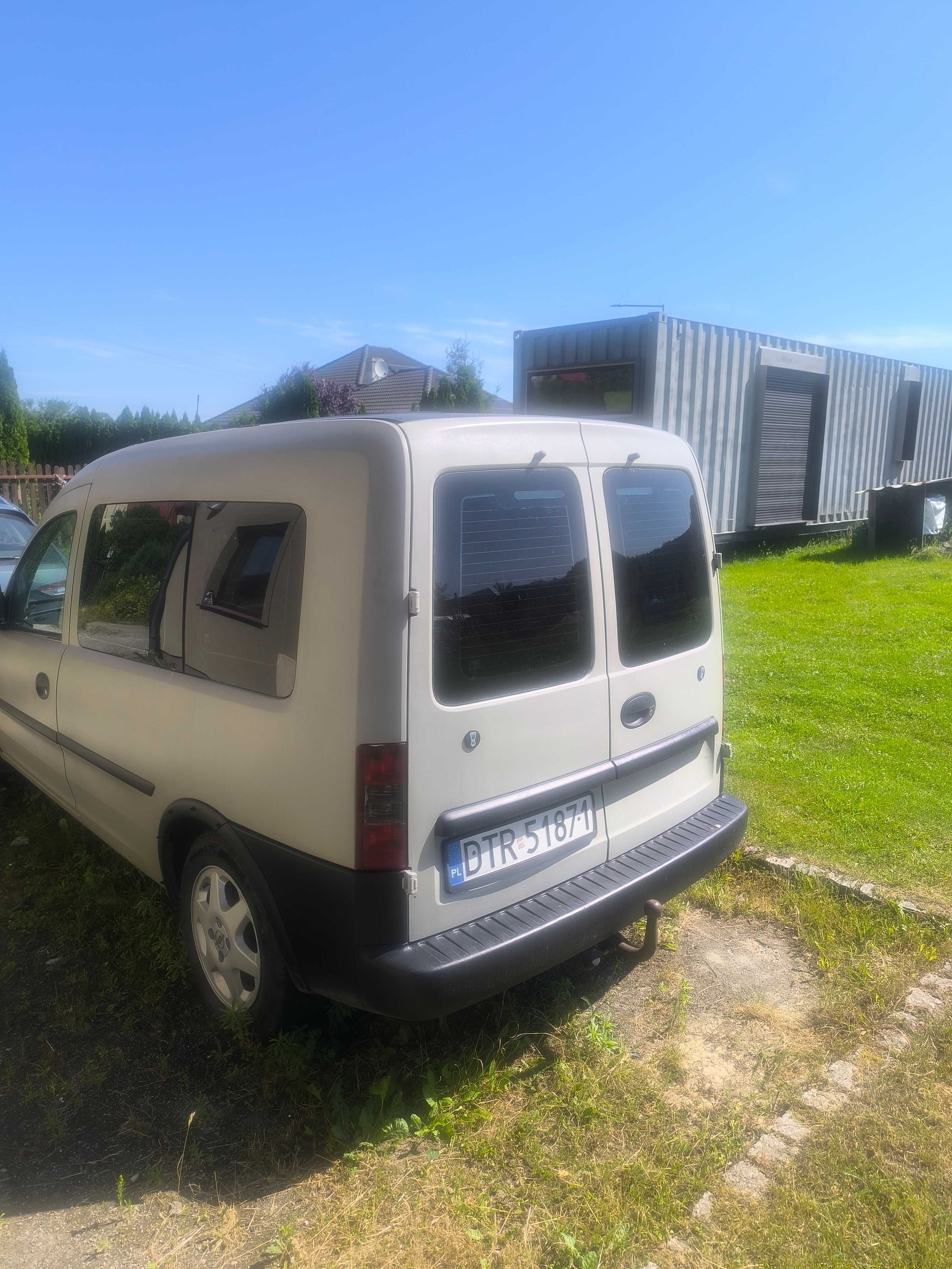 Opel Combo 1.3 CDTI uszkodzony silnik