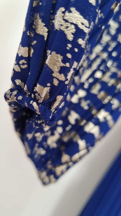 Sukienka wizytowa w rozm.44