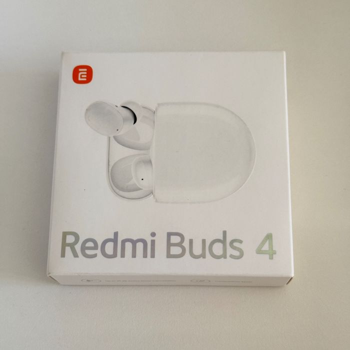 XIAOMI 13 ULTR com auriculares Redmi Buds e capas