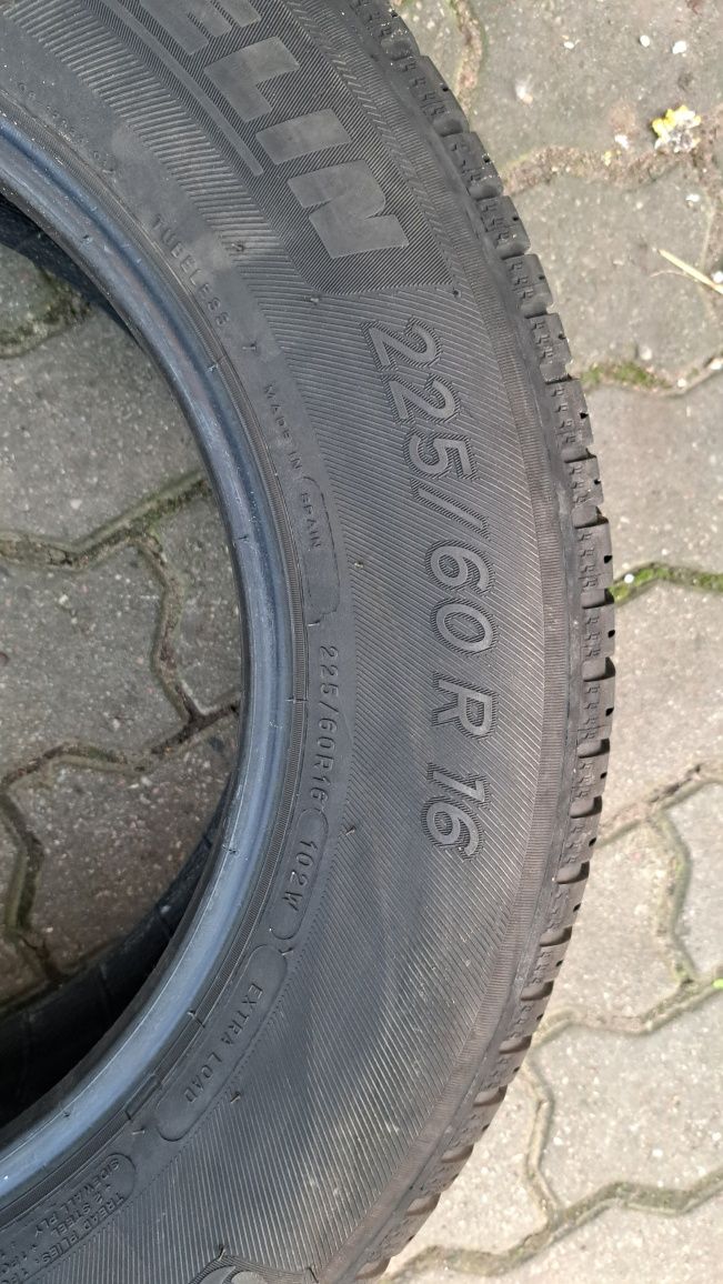 Opony letnie [ 2 sztuki ] 225/60 R16 Michelin. Cross Climate 2019rok