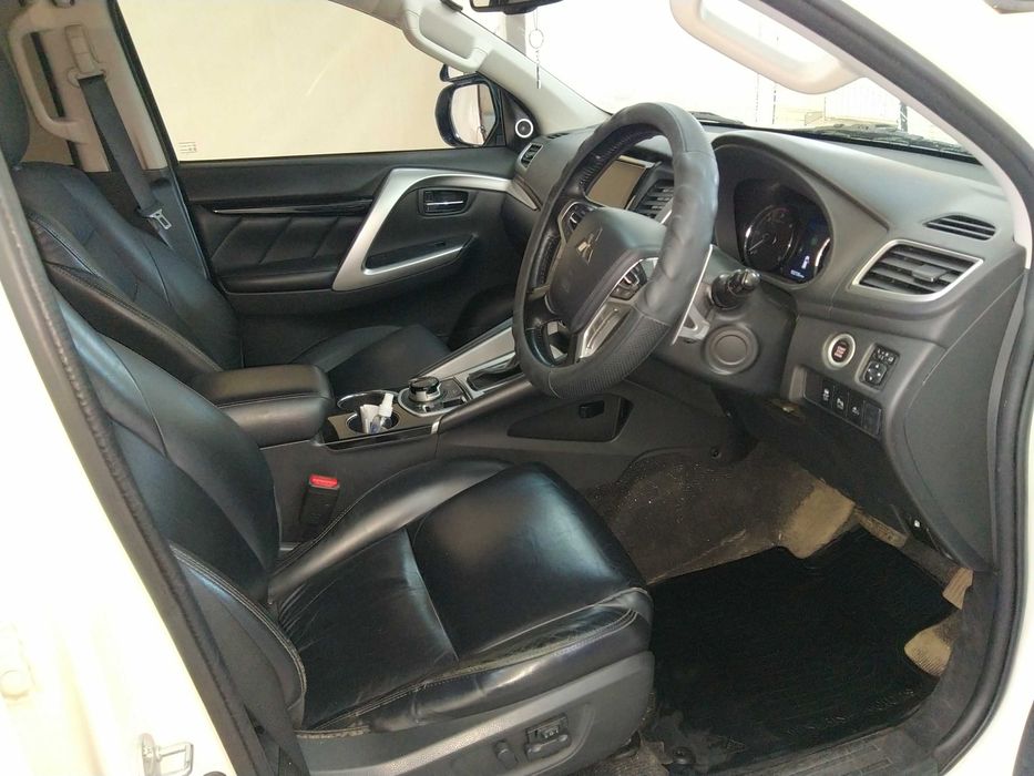 Mitsubishi Pajero Sport 2018   2.5 TDI