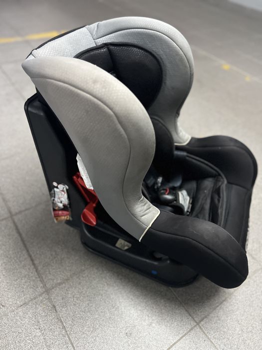 Cadeira auto bebé ate 3 anos