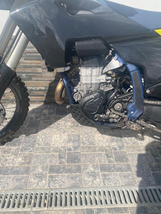 Husqvarna 450 FC matriculada 2023