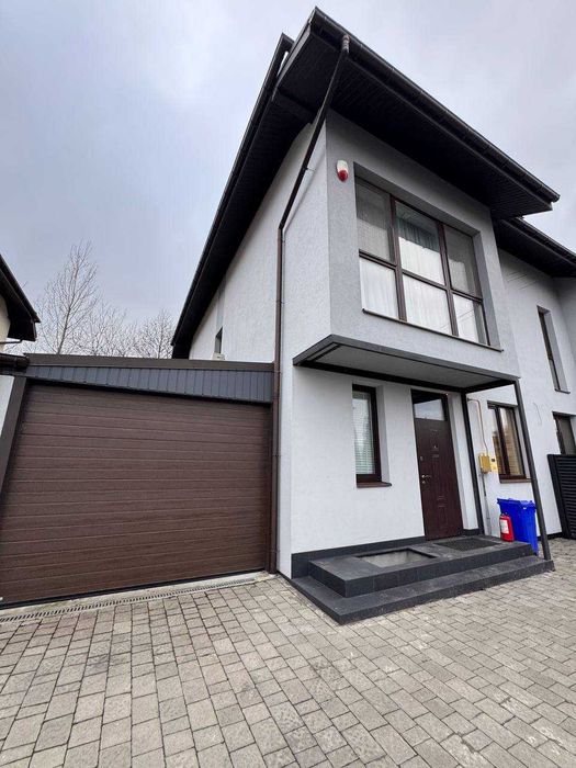 Продаж котеджу у Пасіках-Зубрицьких