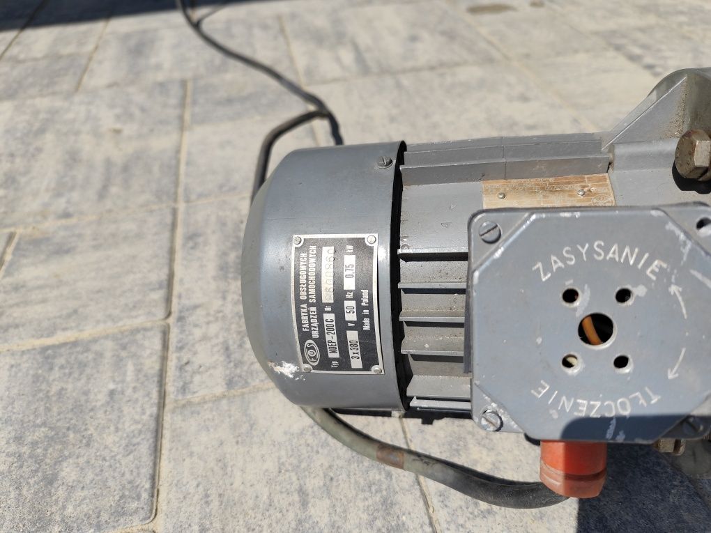 Silnik elektryczny 0,7 kW 3x380V