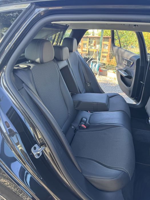 Mercedes-Benz C300e 313cv Avantgarde  – Junho 2023 | IVA Dedutível