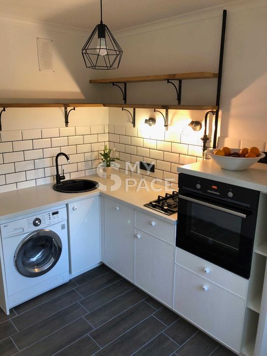 Вернадського, 2к, 50м.кв., Академ, Житомирська, Святошин