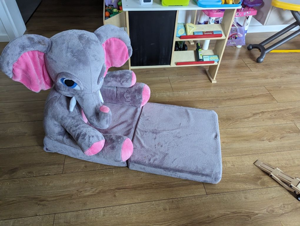 Fotel dziecięcy rozkładany Akra różowy pufa sofa dla dzieci słoń