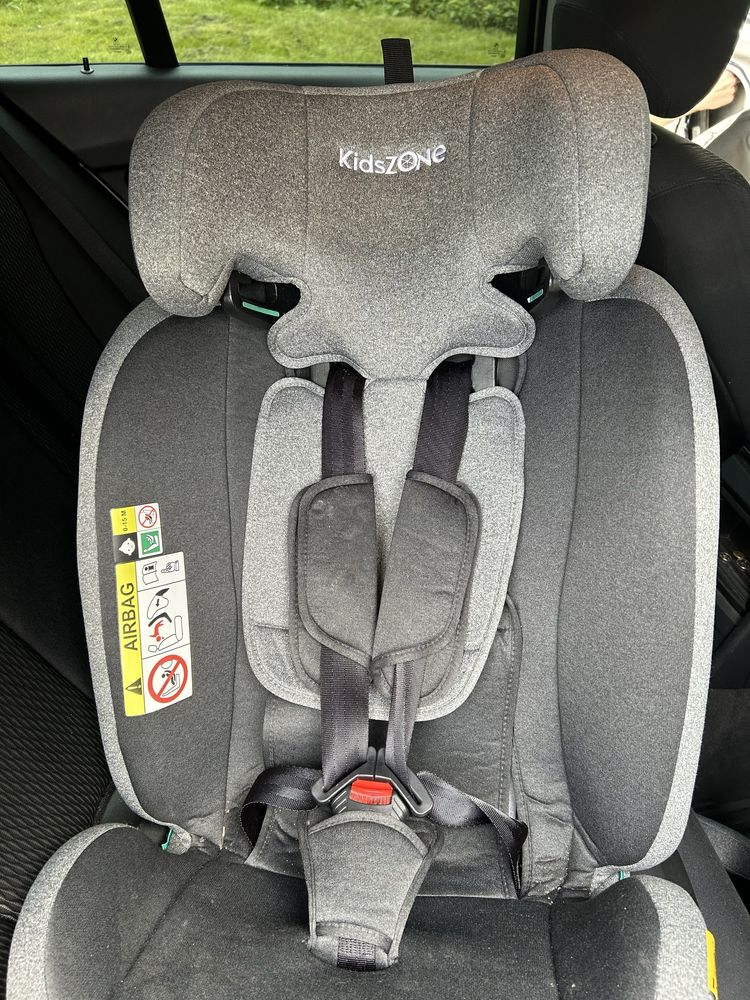 Fotelik samochodowy 360 z isofix