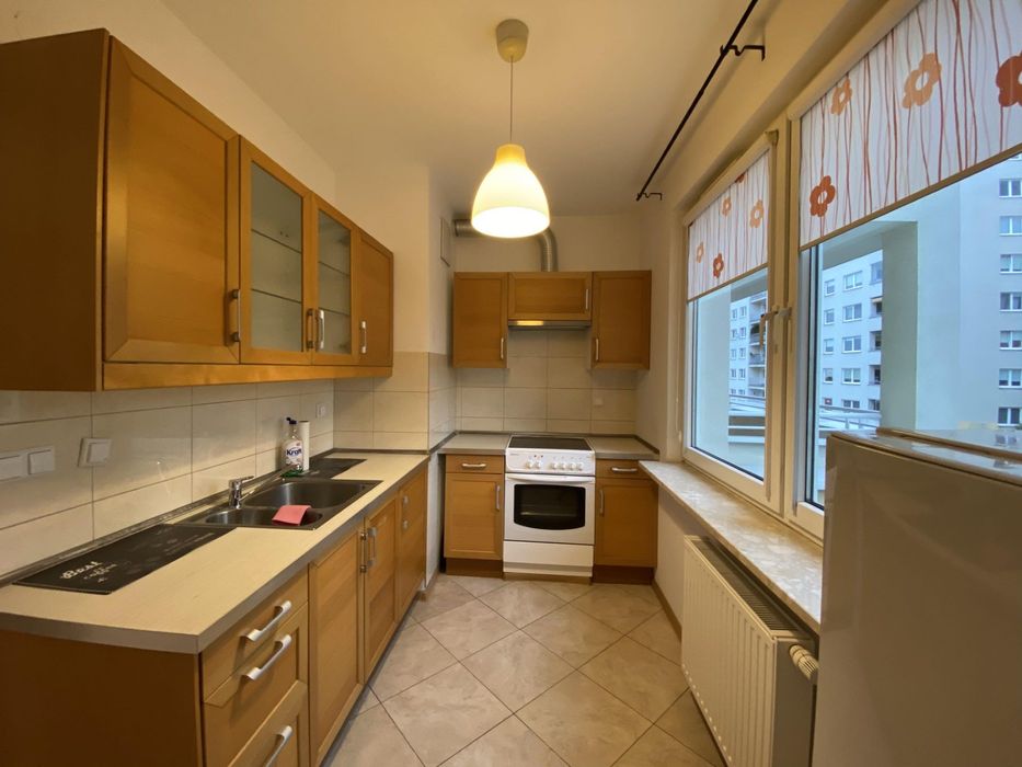 Mieszkanie strzeżone z garażem i balkonem Bezpośrednio - Ursynów