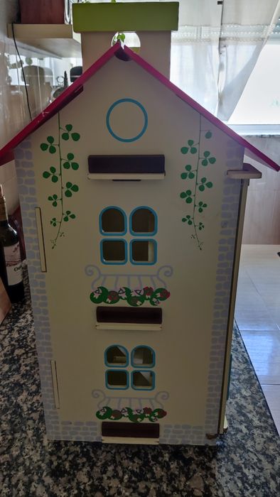 Casinha de bonecas
