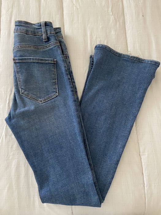 Calças Boca de Sino