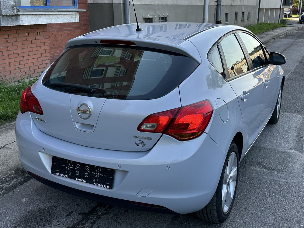 Opel Astra J 1.3 Diesel 2012r Nowe sprzęgło Lakier Seashell