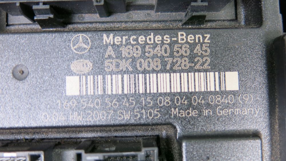 Mercedes W245 B-klasa skrzynka bezpiecznikow BSI