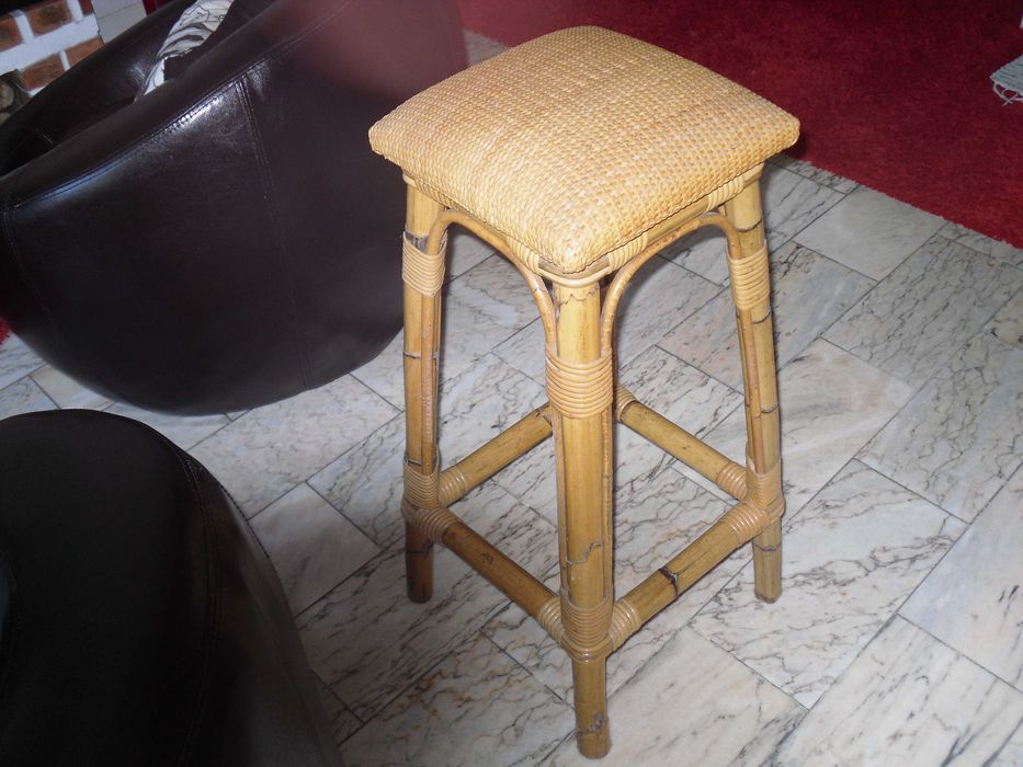 Banco de Bar em Bambú